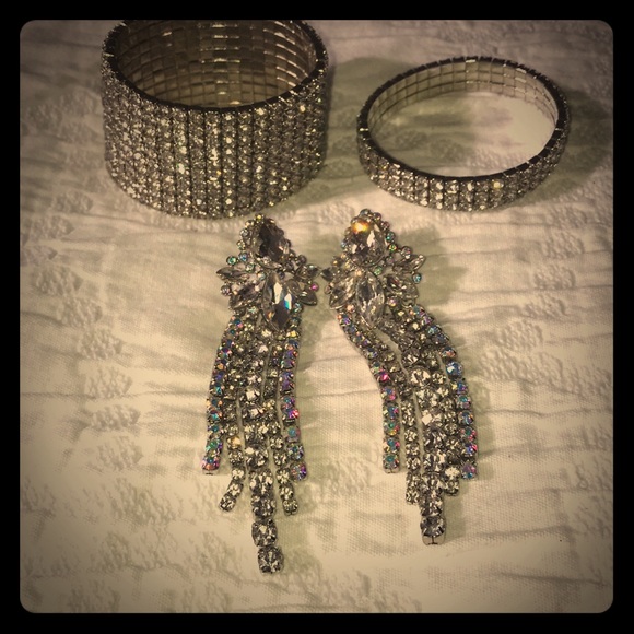 Jewelry - Beautiful jewelry set!